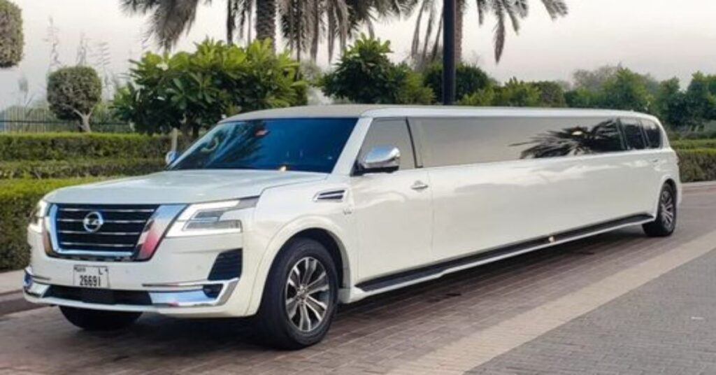 Luxury limousine hire in Pakistan for events