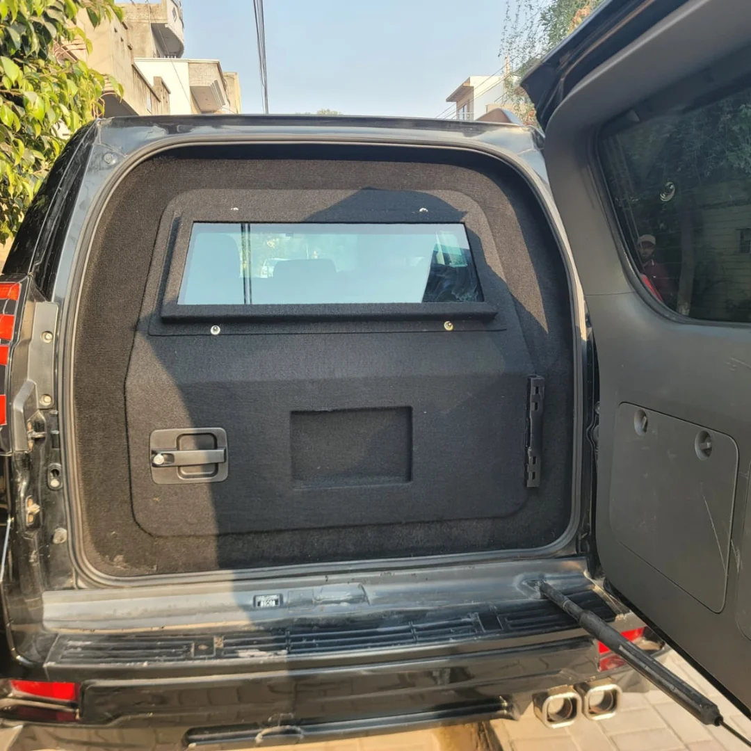 Rent a Car near Lahore